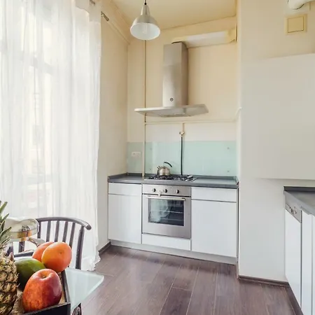 Apartland Komsomolskaya Apartment